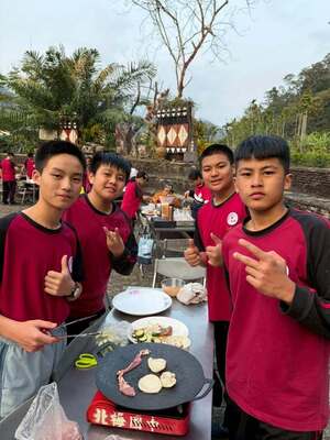 1335075718643306圖片