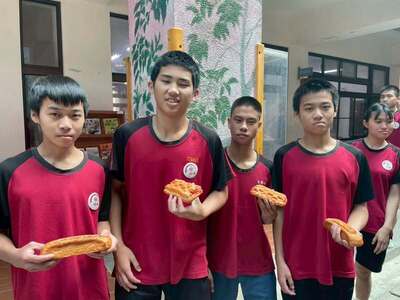 1364032115747666圖片